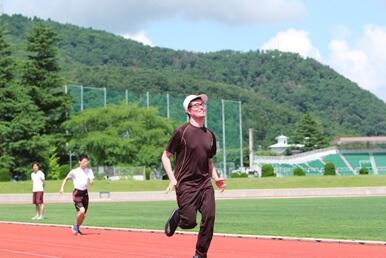 男子100m走 男子100m走