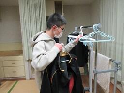 シワを伸ばして丁寧に