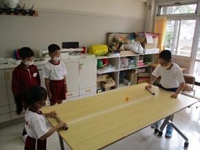 ころころ卓球の様子 ころころ卓球の様子