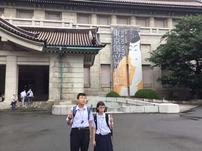 東京国立博物館前で。思い出の場所となりました。 東京国立博物館前で。思い出の場所となりました。