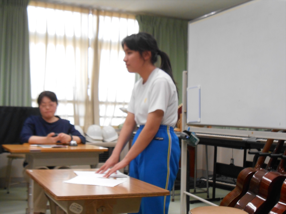 中学部弁士、発表の様子 中学部弁士、発表の様子